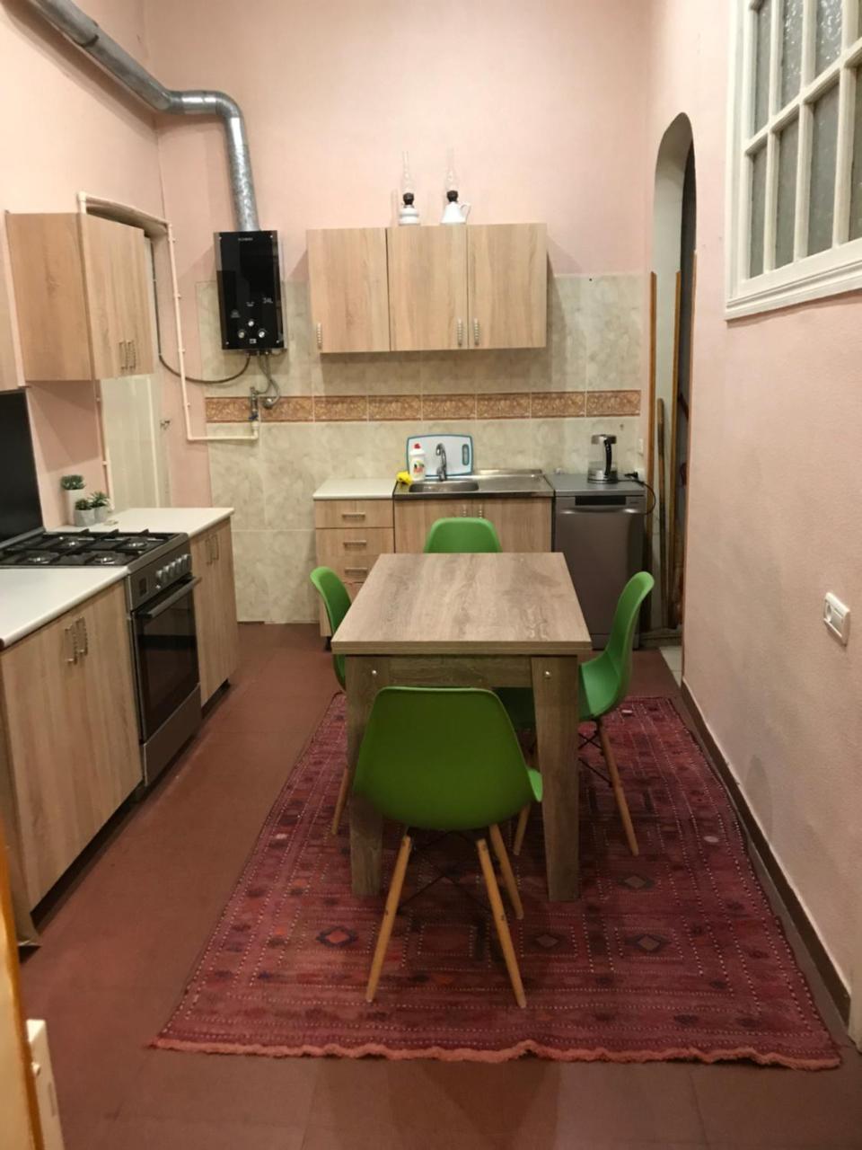 Apartamento Freedom Square Flat Tiflis Exterior foto